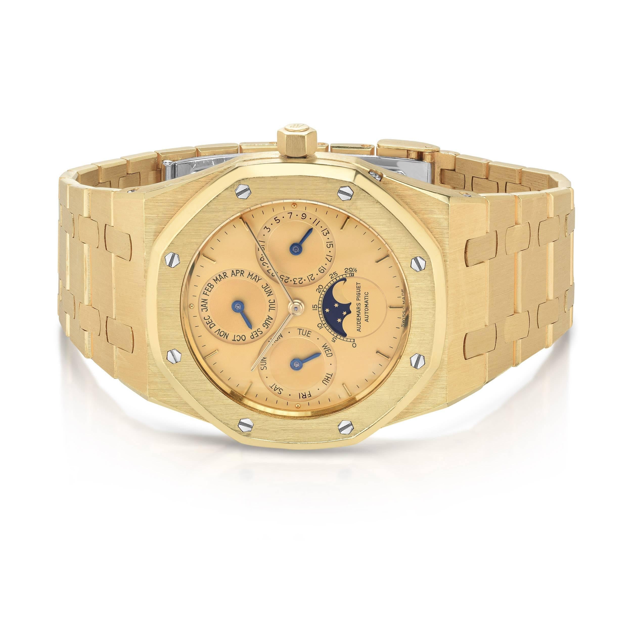 Audemars Piguet Yellow Gold Royal Oak Quantieme Perpetual Calendar Wristwatch In Excellent Condition In New York, NY