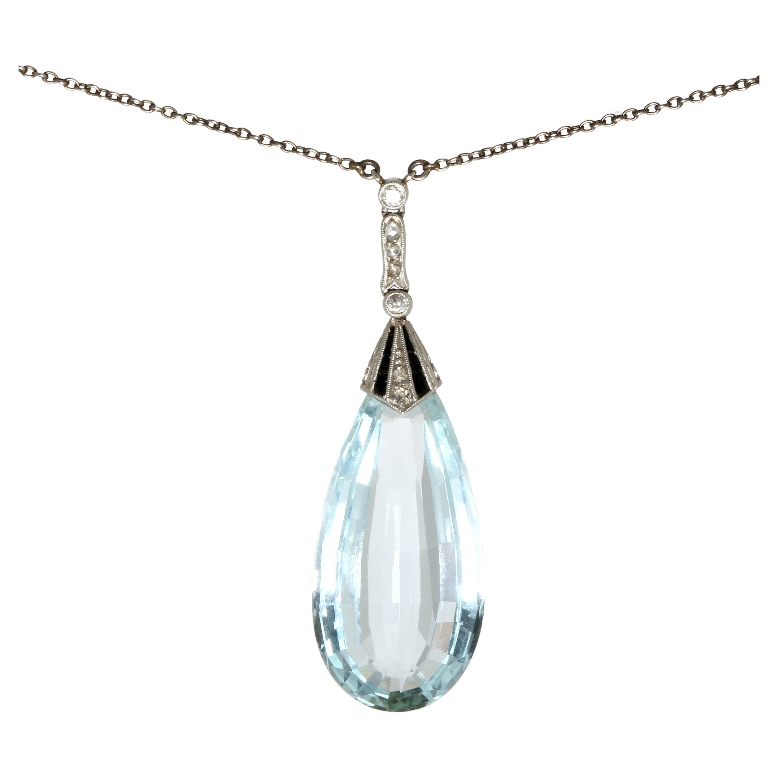 Art Deco aquamarine, diamond and onyx pendant necklace For Sale