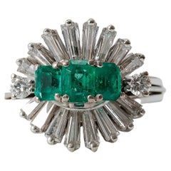 Retro 1960s emerald diamond ballerina ring