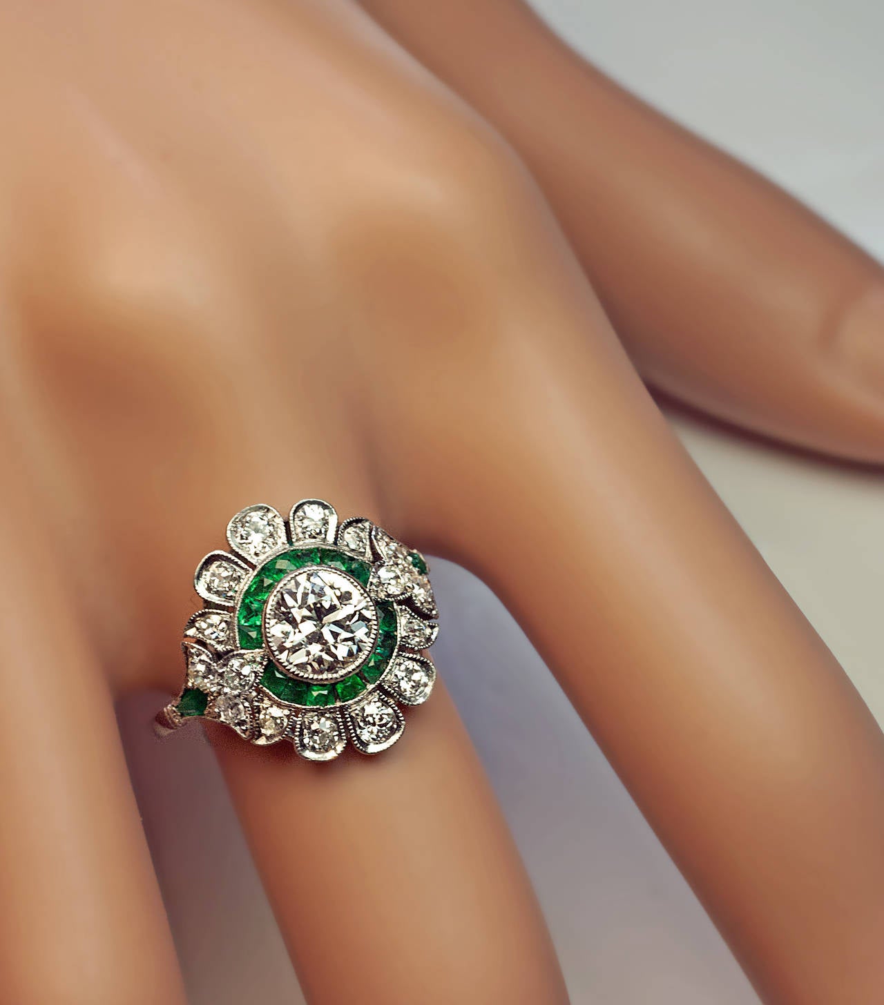 Art Deco French Emerald Diamond Ring 1