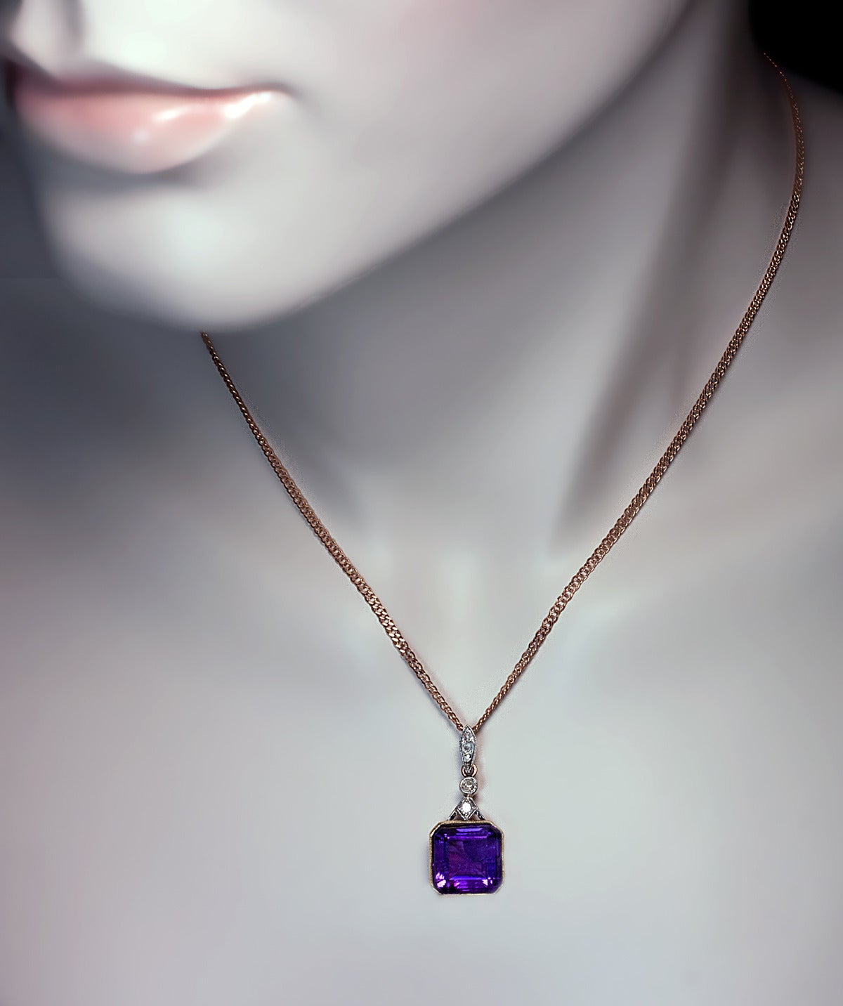 Art Deco Russian Amethyst Pendant In Excellent Condition In Chicago, IL