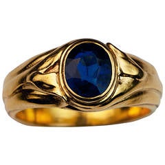 Art Nouveau Antique Sapphire Gold Ring