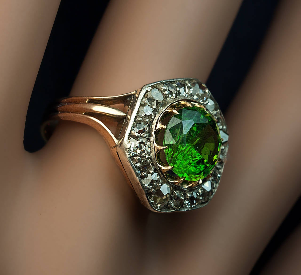 Rare 2.84 Carat Russian Demantoid Diamond Silver Gold Ring In Excellent Condition In Chicago, IL