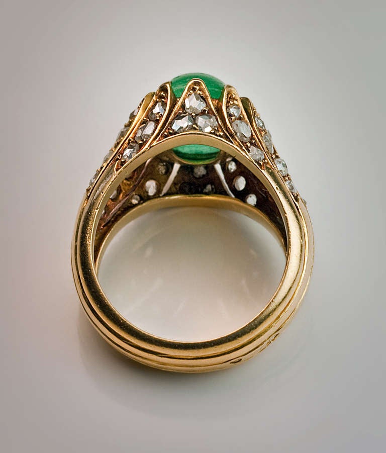 Antique French Cabochon Emerald Rose Diamond Ring In Excellent Condition In Chicago, IL