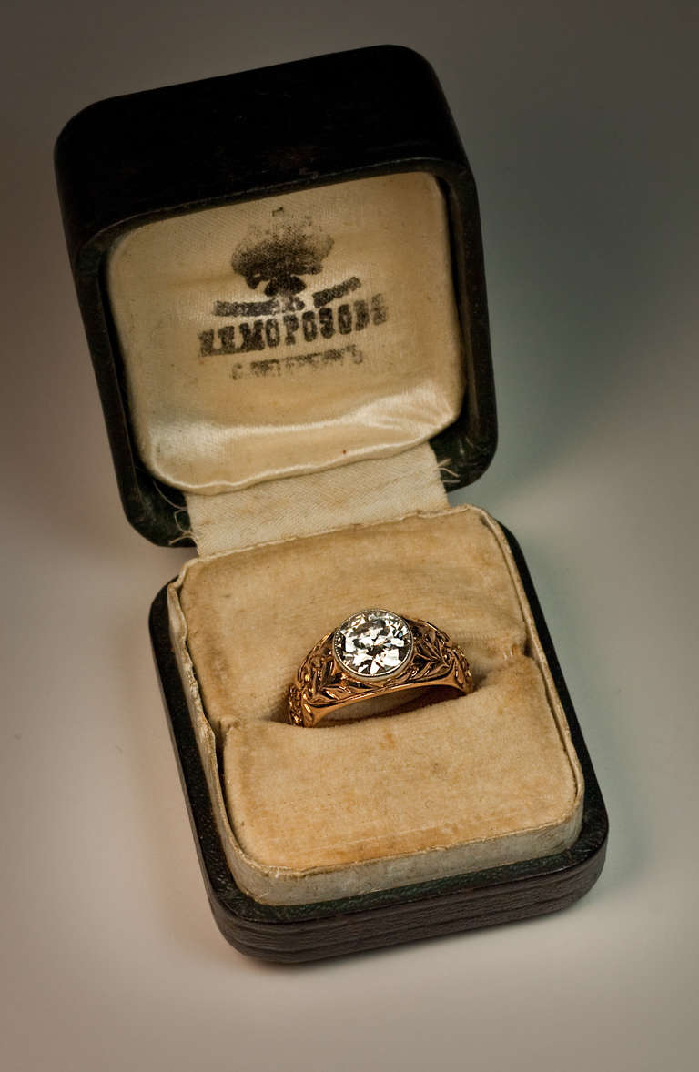 Antique Russian Diamond Ring In Excellent Condition In Chicago, IL