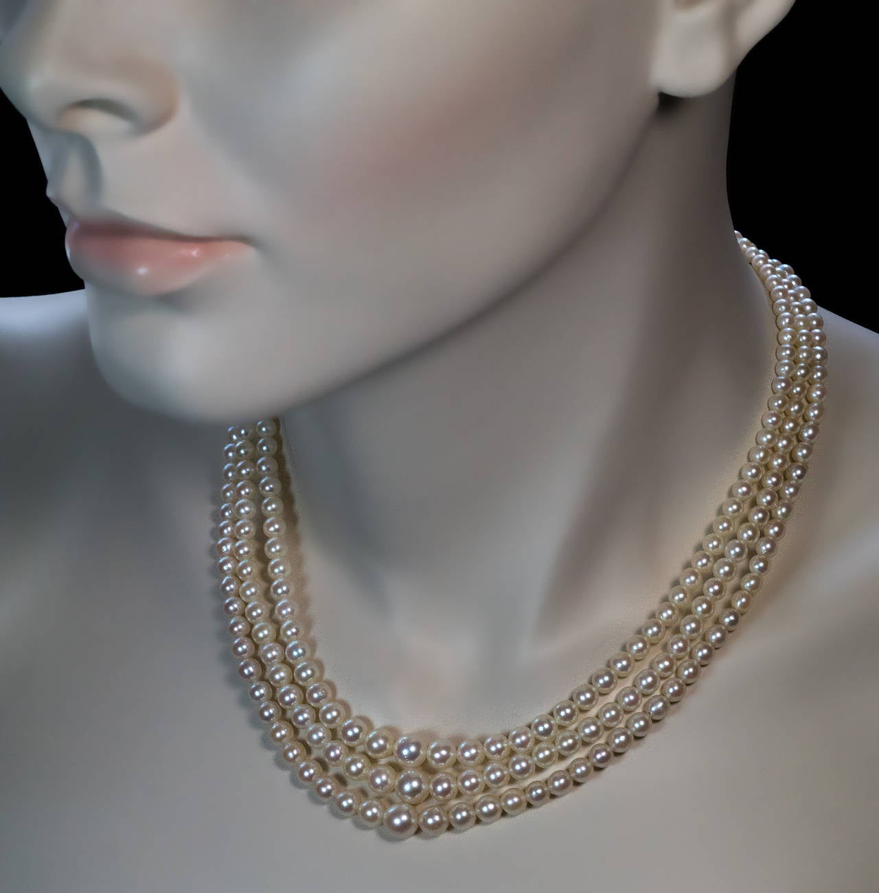 Antique Edwardian Pearl And Diamond Necklace In Excellent Condition In Chicago, IL