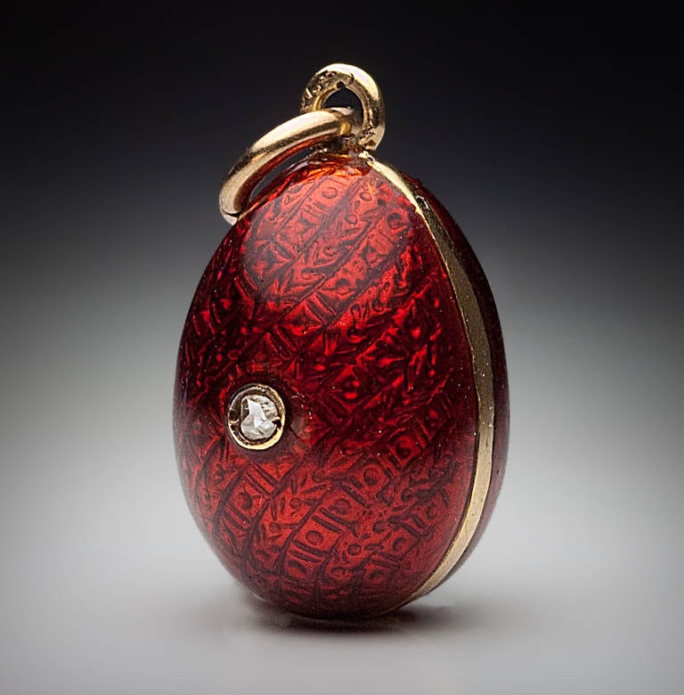 Edwardian Antique Russian Miniature Egg Pendant