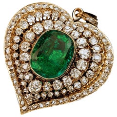Victorian Emerald Diamond Gold Heart Shaped Pendant