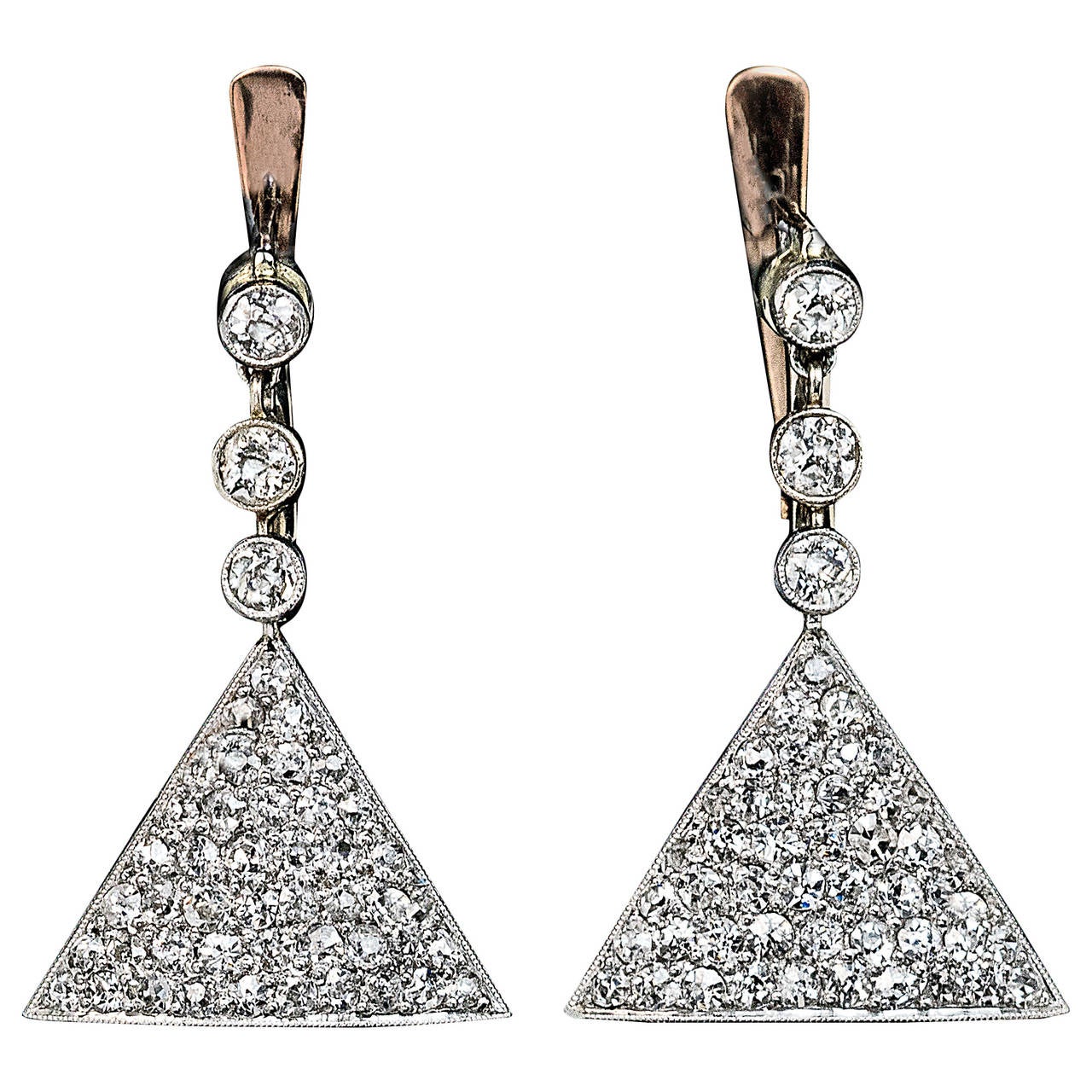 Boucles d'oreilles triangulaires anciennes en diamants