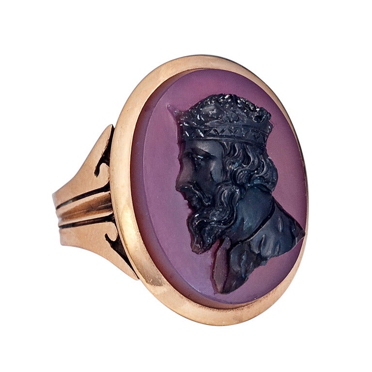 Antique Agate Cameo Gold Ring
