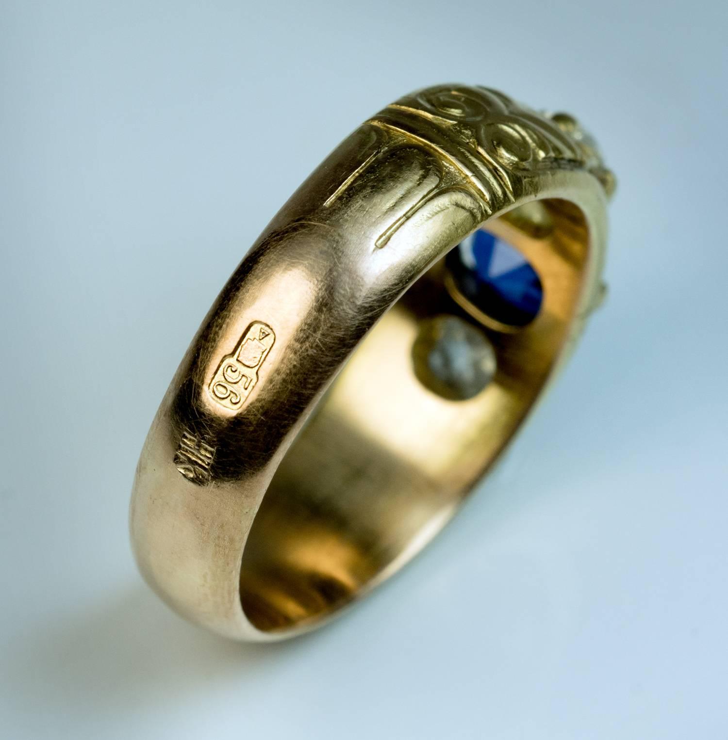 Antique Russian Three Stone Sapphire Diamond Men's Ring In Excellent Condition In Chicago, IL