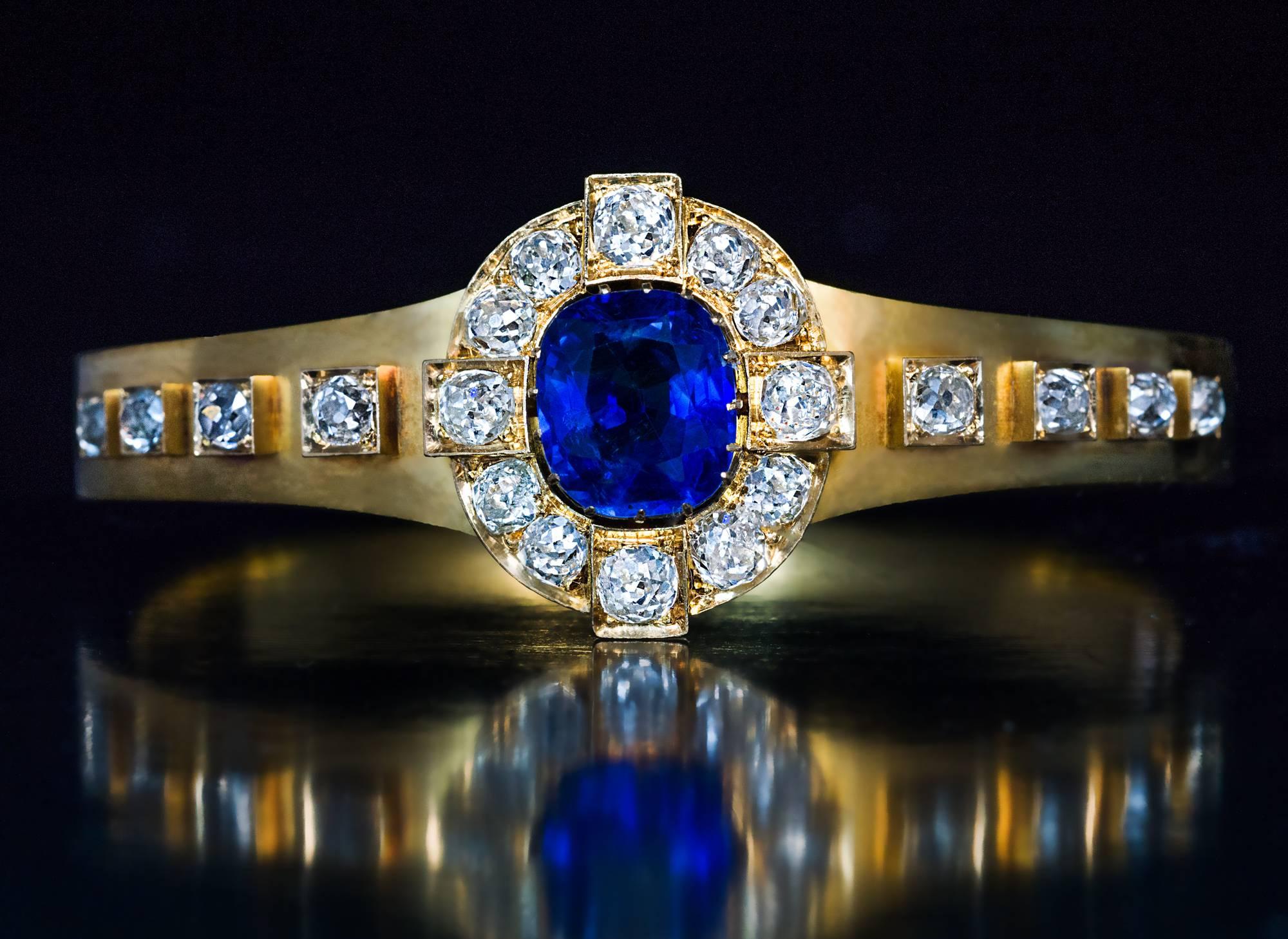 Women's Antique Unheated Burma Sapphire Diamond Gold Bangle Bracelet