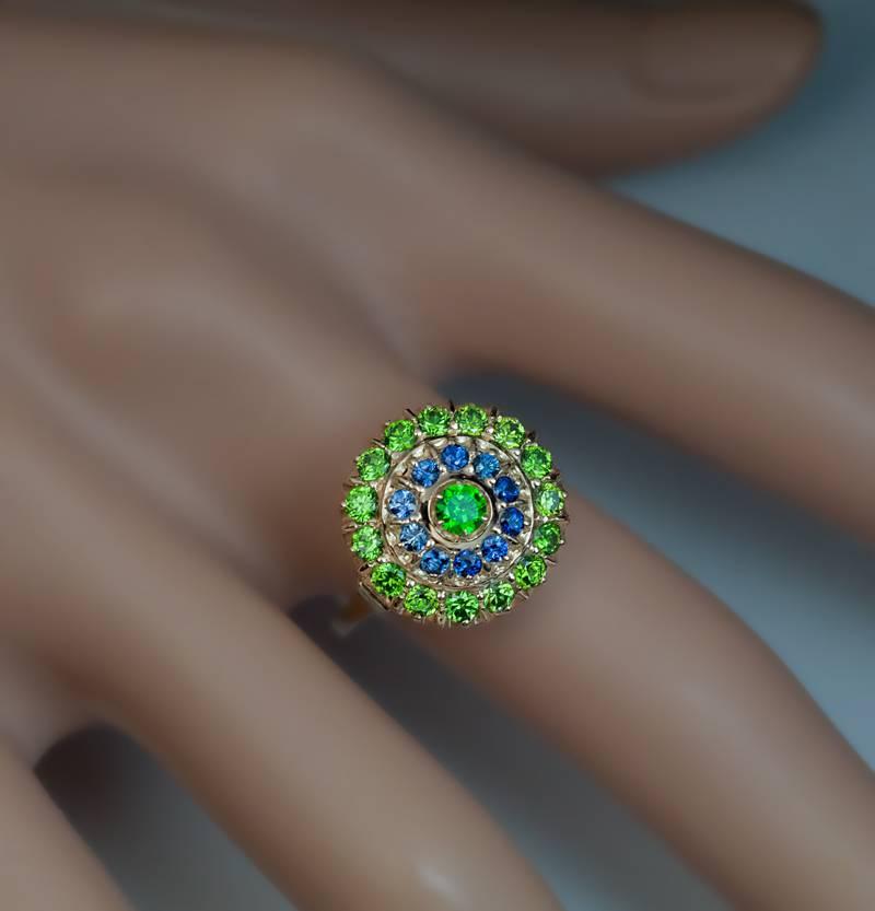 Russian Demantoid Sapphire Gold Cluster Ring In Excellent Condition In Chicago, IL