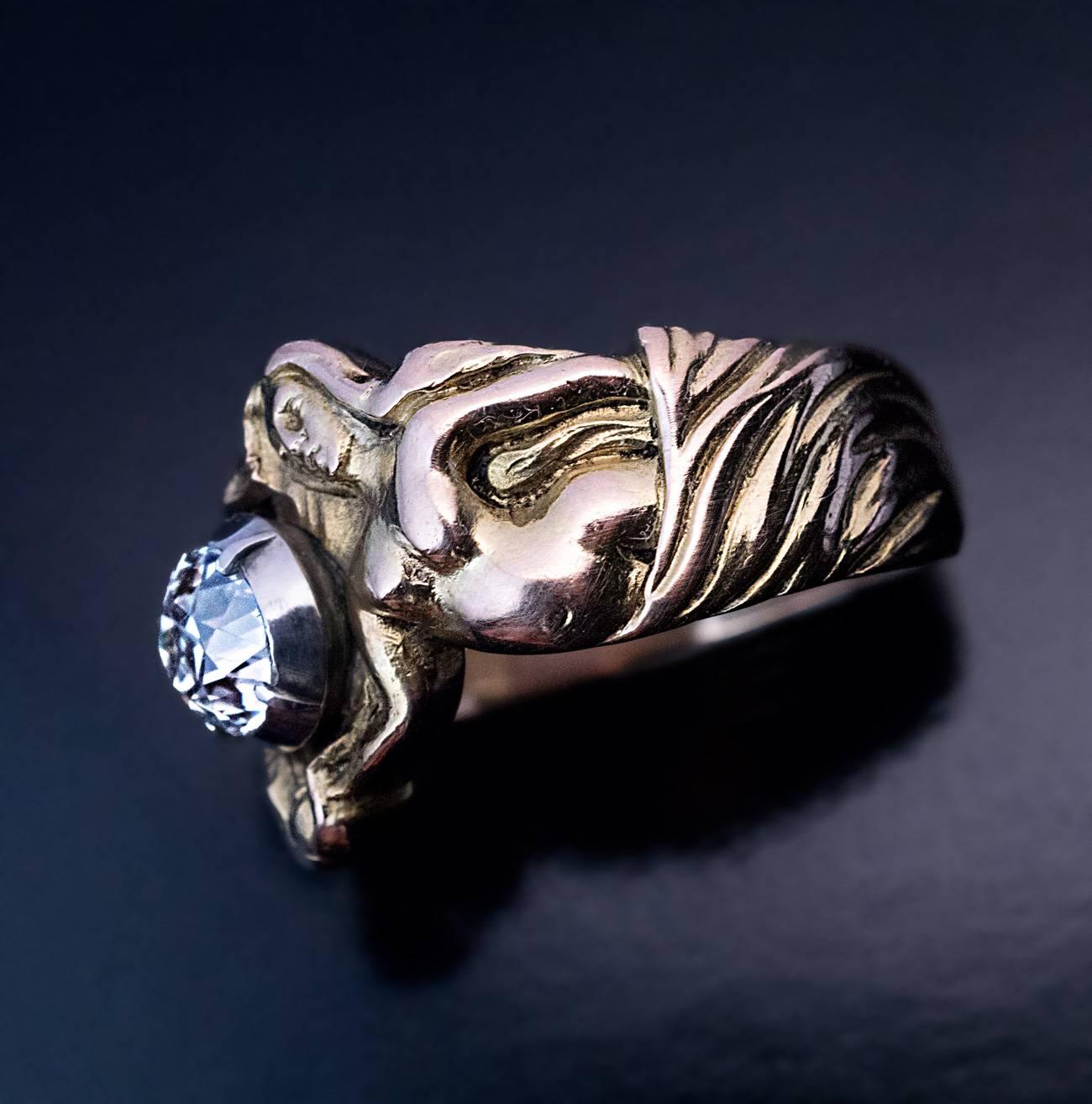 Antique Art Nouveau Diamond Gold Sculptural Men’s Ring In Excellent Condition In Chicago, IL