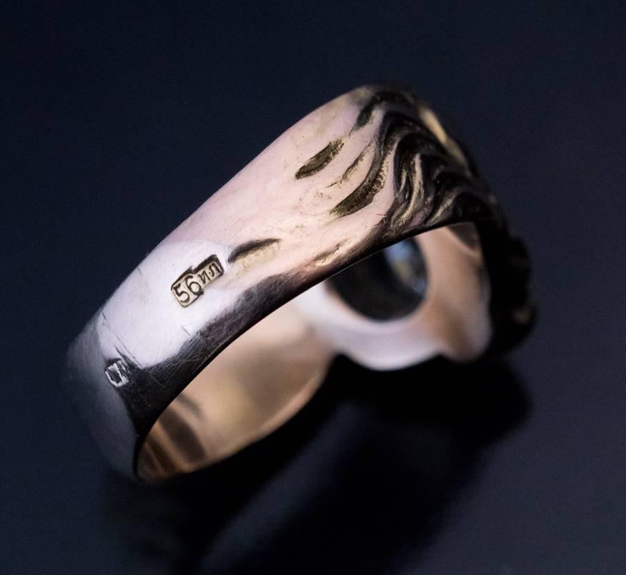 Women's or Men's Antique Art Nouveau Diamond Gold Sculptural Men’s Ring
