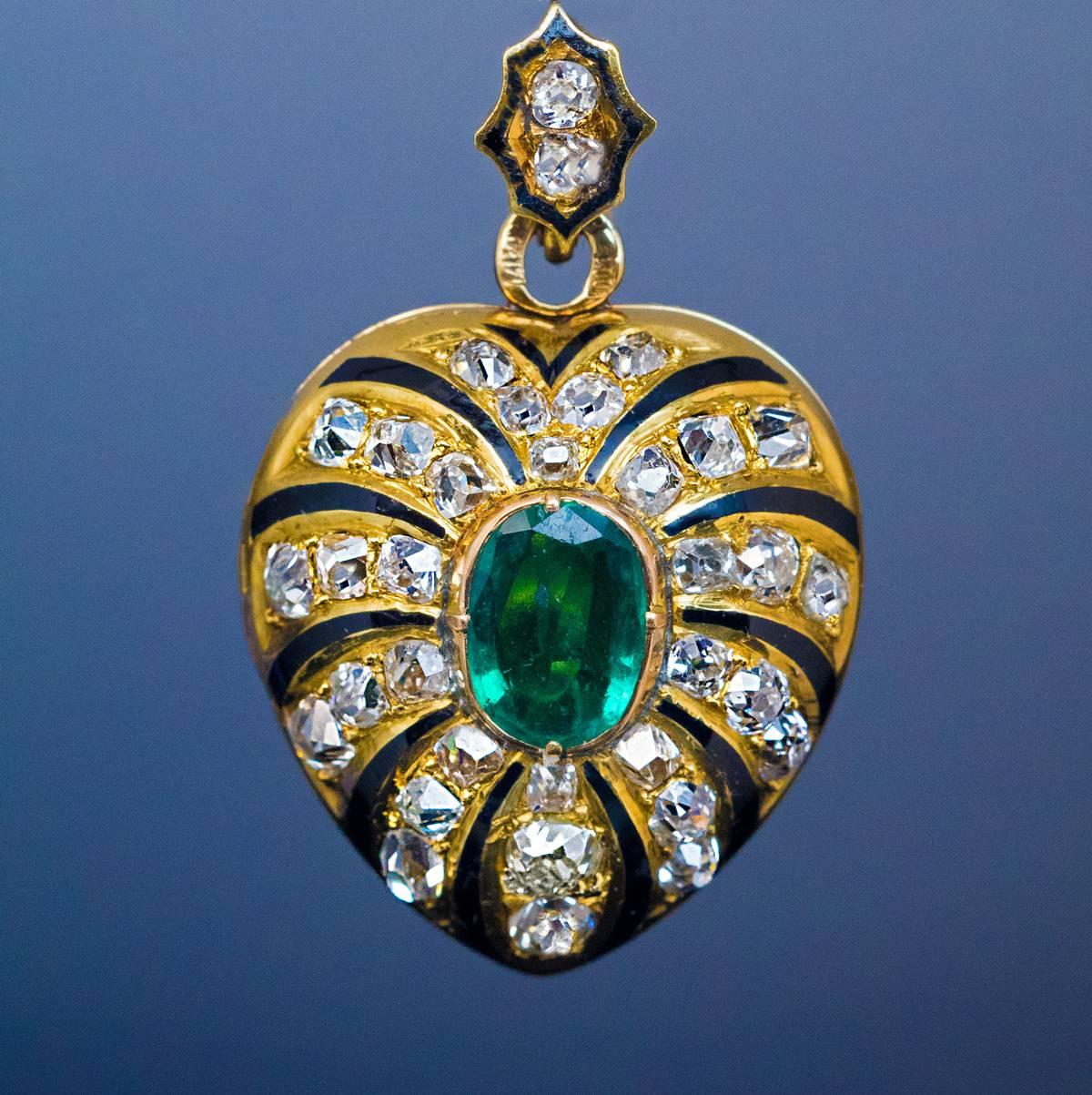 Antiker Emaille-Smaragd-Diamant-Gold herzförmiger Medaillon-Anhänger (Viktorianisch)