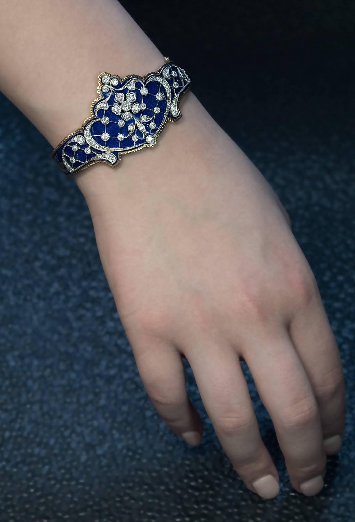 Belle Époque Antique Blue Enamel Diamond Platinum Gold Bracelet In Excellent Condition In Chicago, IL