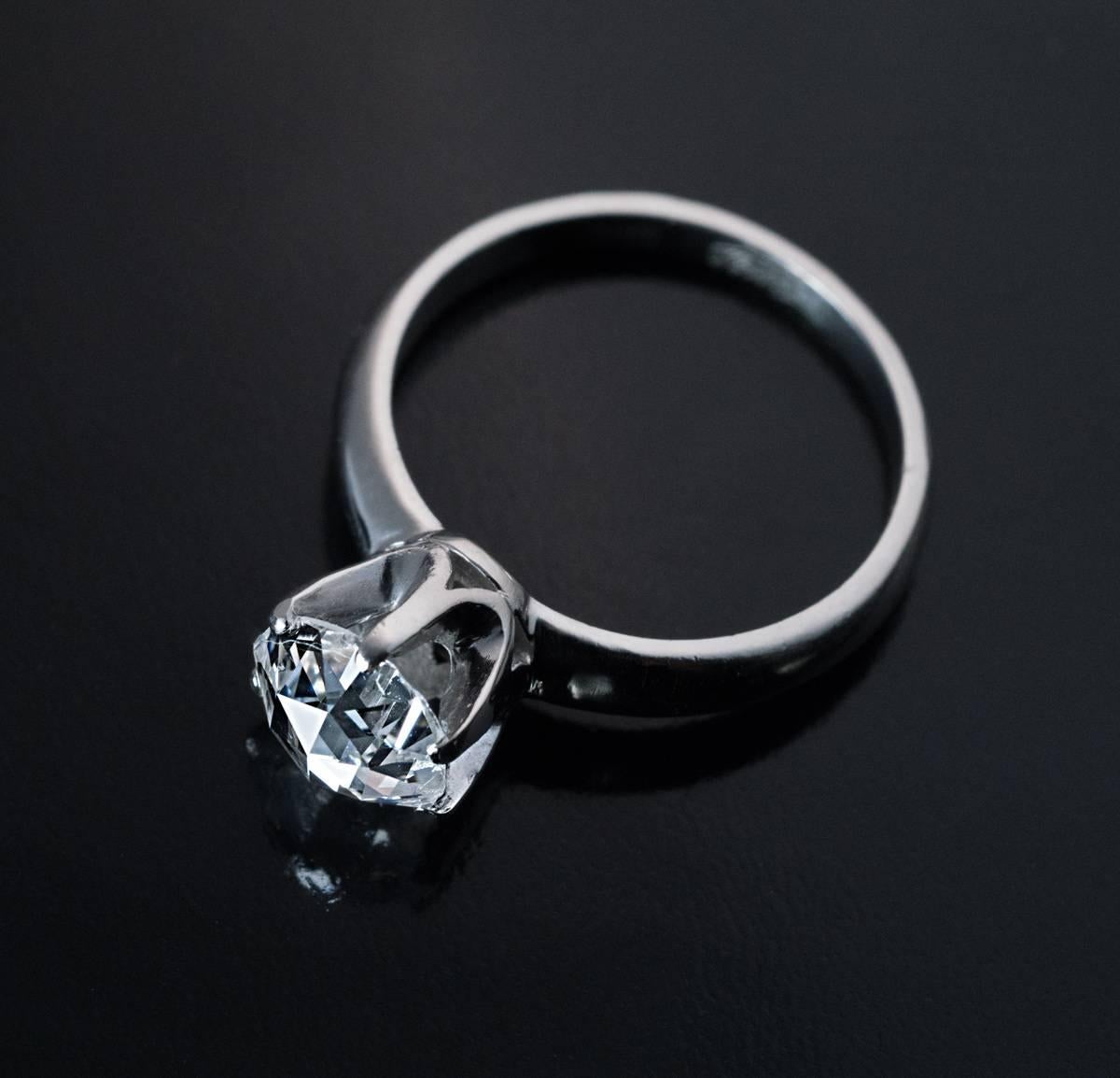 Women's Rose Cut Diamond Platinum Engagement Ring