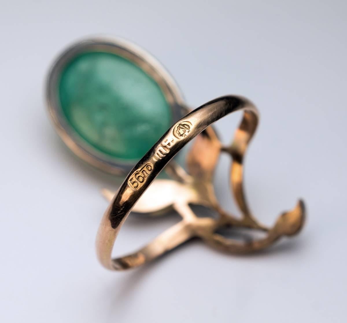 Women's Antique Art Nouveau Russian Cabochon Emerald Rose Cut Diamond Gold Ring