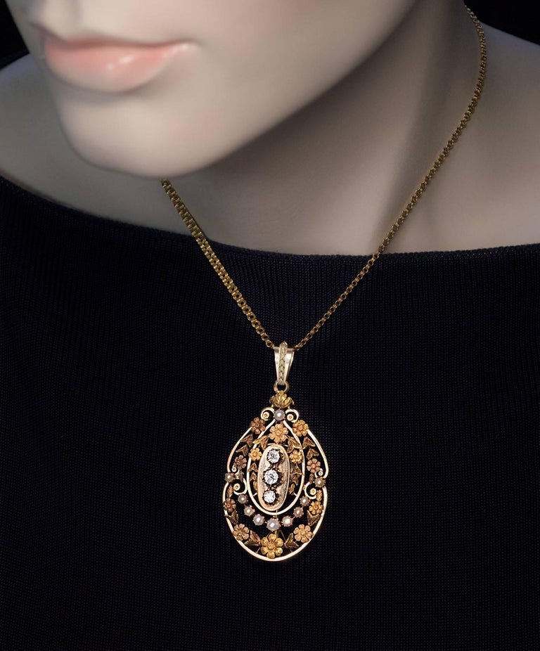 Belle Époque Belle Epoque Antique French Gold Diamond Pearl Pendant For Sale