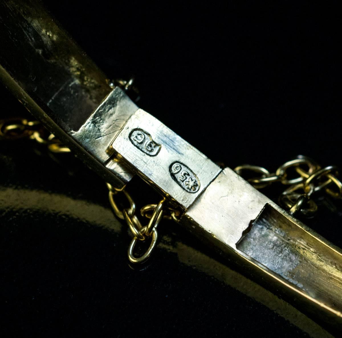 Bracelet ancien d'époque victorienne en or avec rubis et diamants en vente 3