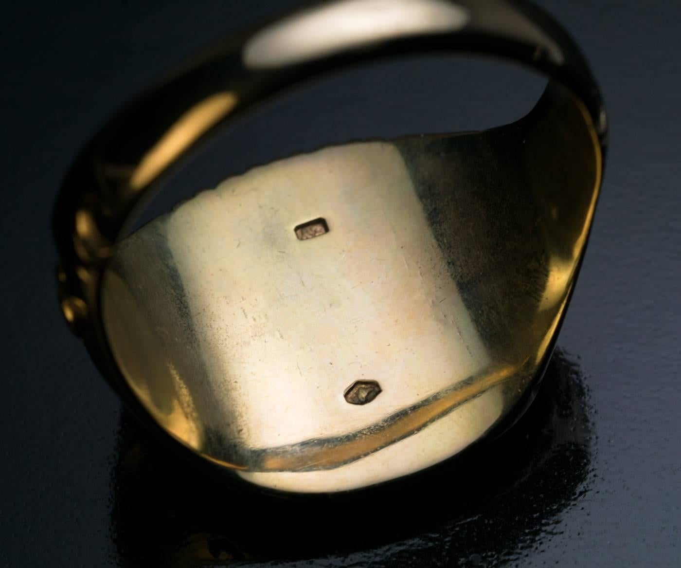19th Century Antique Lapis Gold Armorial Signet Ring 2
