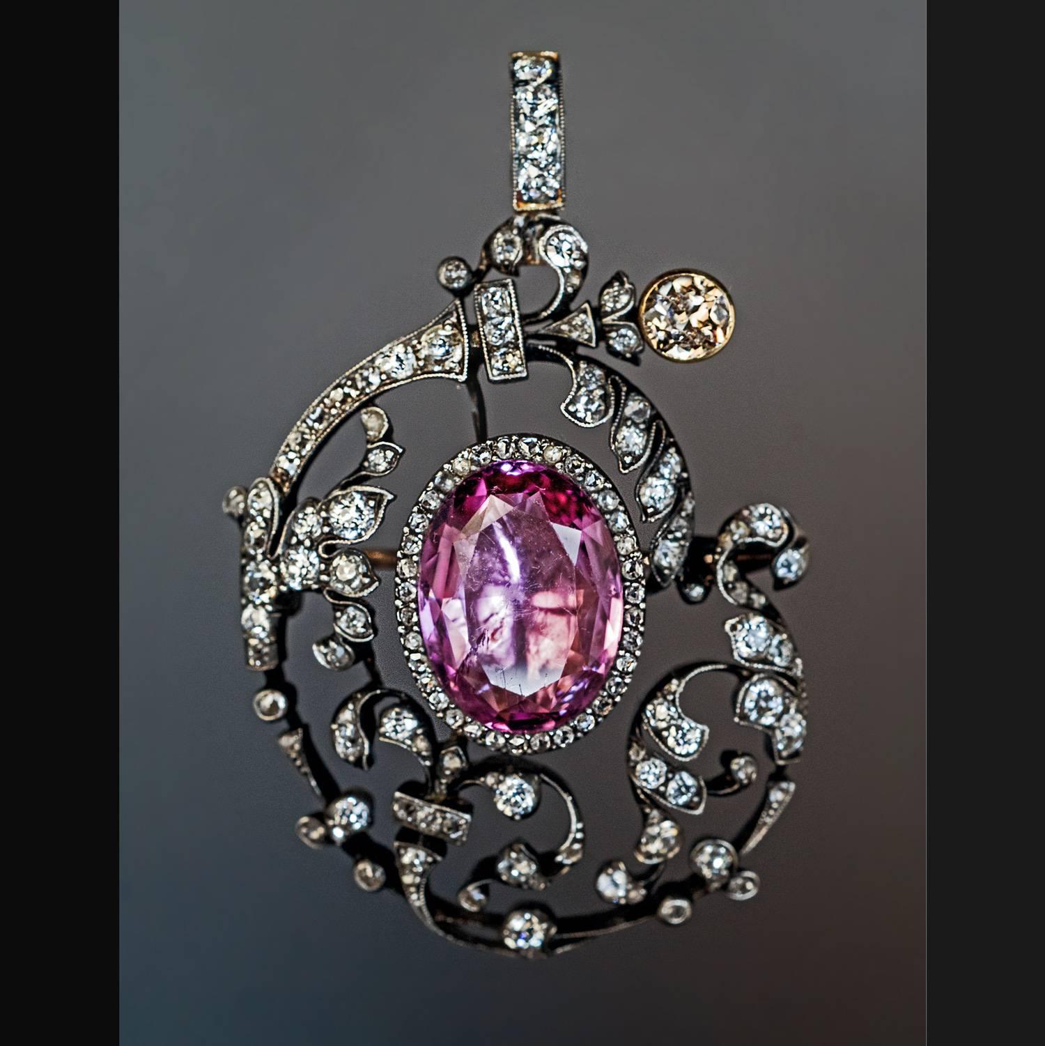 Victorian Antique 19th Century Tourmaline Diamond Pendant Brooch