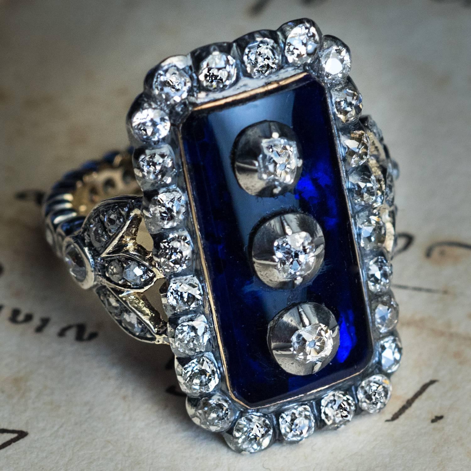 Antique Georgian Era Blue Glass Diamond Unisex Ring In Excellent Condition For Sale In Chicago, IL
