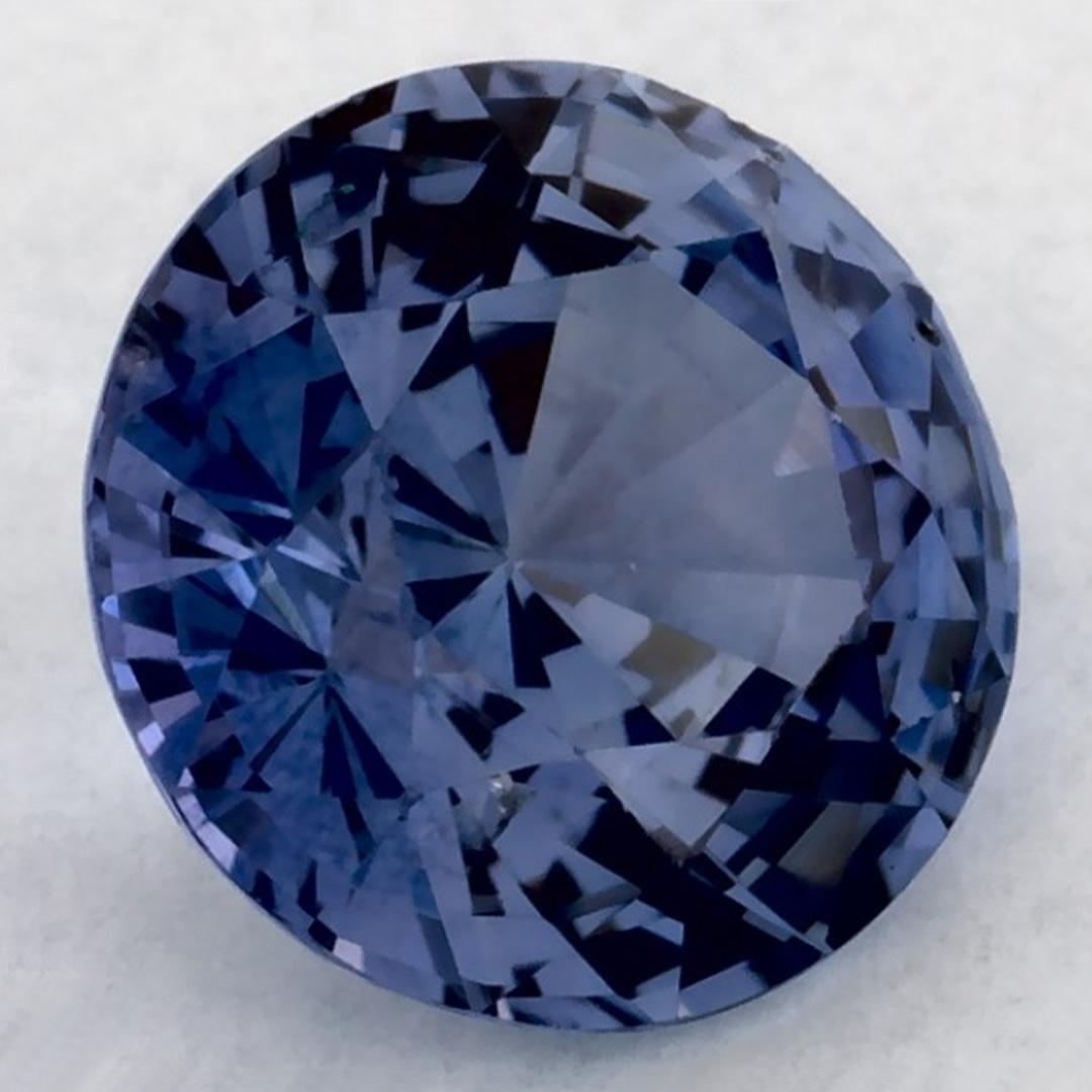 Una pietra natale di settembre molto preziosa con un delizioso colore blu. Si ritiene che portino fortuna e fortuna alla vita.

Esplora la vivace collezione di smeraldi, rubini e zaffiri nel nostro negozio, disponibili come gemme sciolte e