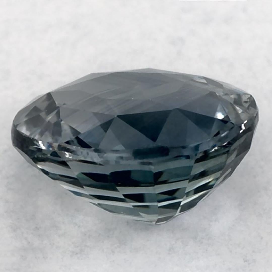 1.68 qt Zafiro Azul Oval Gema Suelta en Nuevo estado para la venta en Fort Lee, NJ