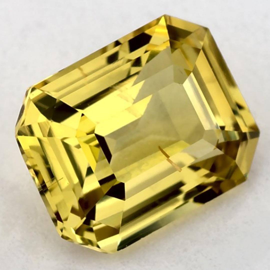 Una piedra de nacimiento de septiembre muy preciosa con un delicioso color amarillo. Se cree que traen buena suerte y fortuna a la vida.

Explora la vibrante colección de esmeraldas, rubíes y zafiros de nuestra tienda, disponibles como gemas sueltas