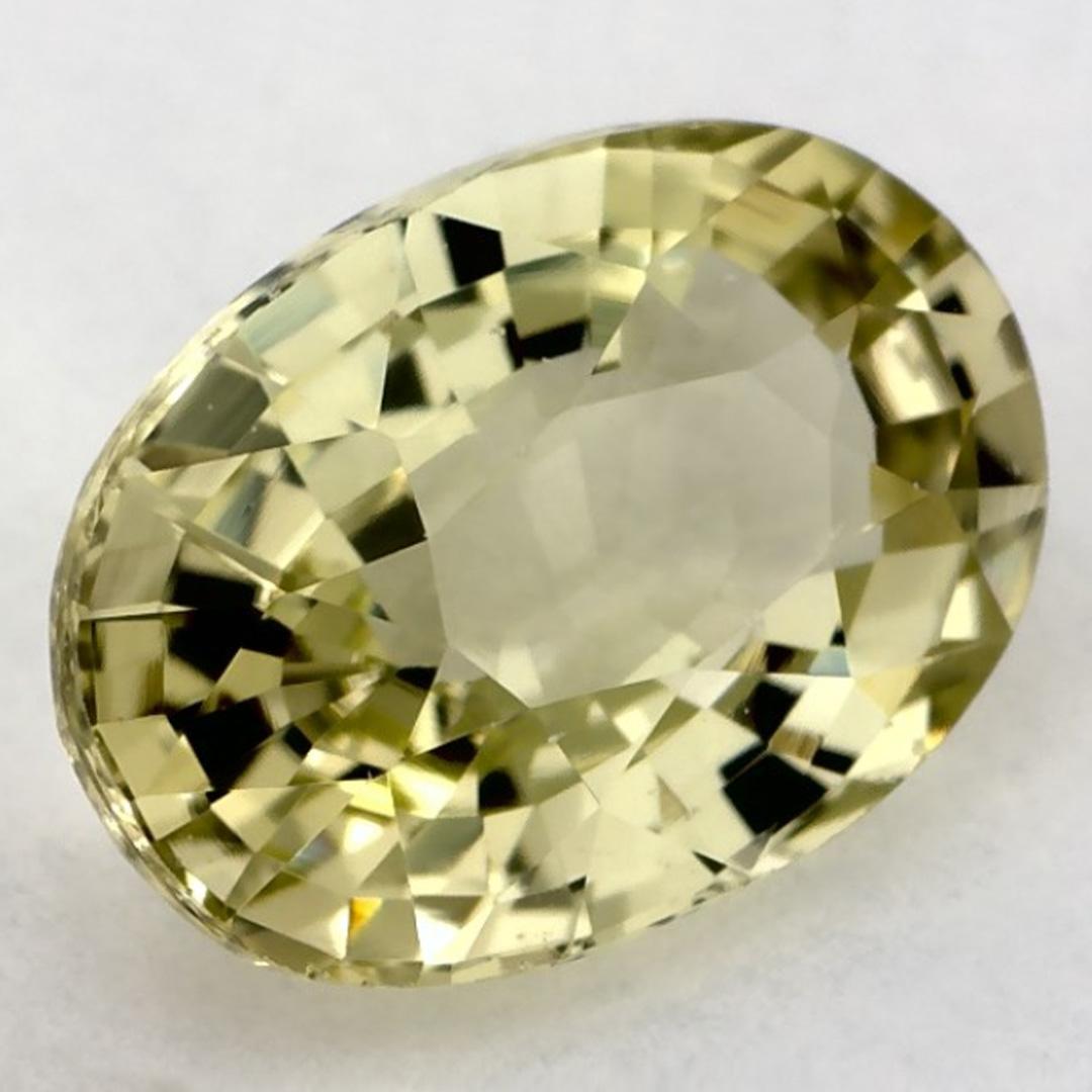Una pietra natale di settembre molto preziosa con un delizioso colore giallo. Si ritiene che portino fortuna e fortuna alla vita.

Esplora la vivace collezione di smeraldi, rubini e zaffiri nel nostro negozio, disponibili come gemme sciolte e
