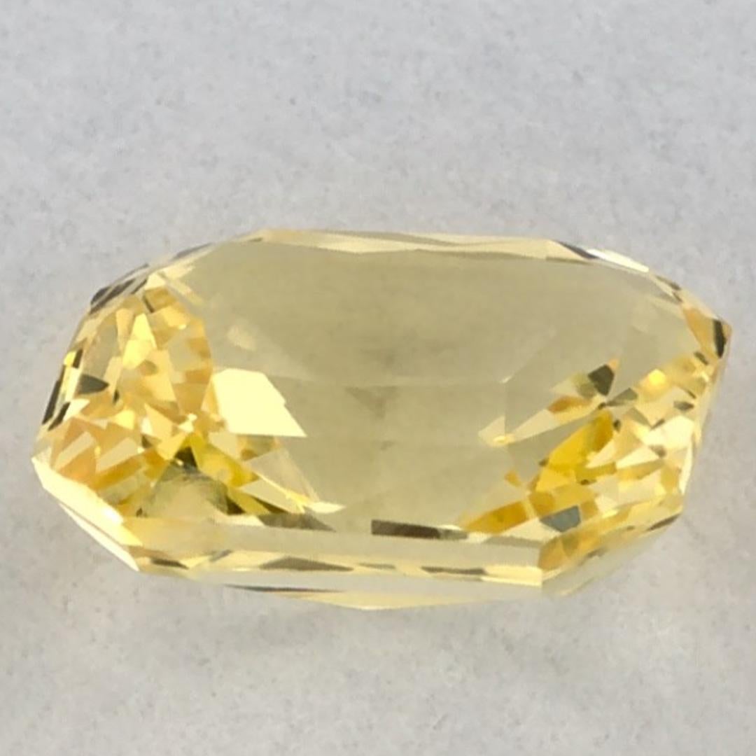 0.99 qt Zafiro Amarillo Octágono Gema Suelta en Nuevo estado para la venta en Fort Lee, NJ