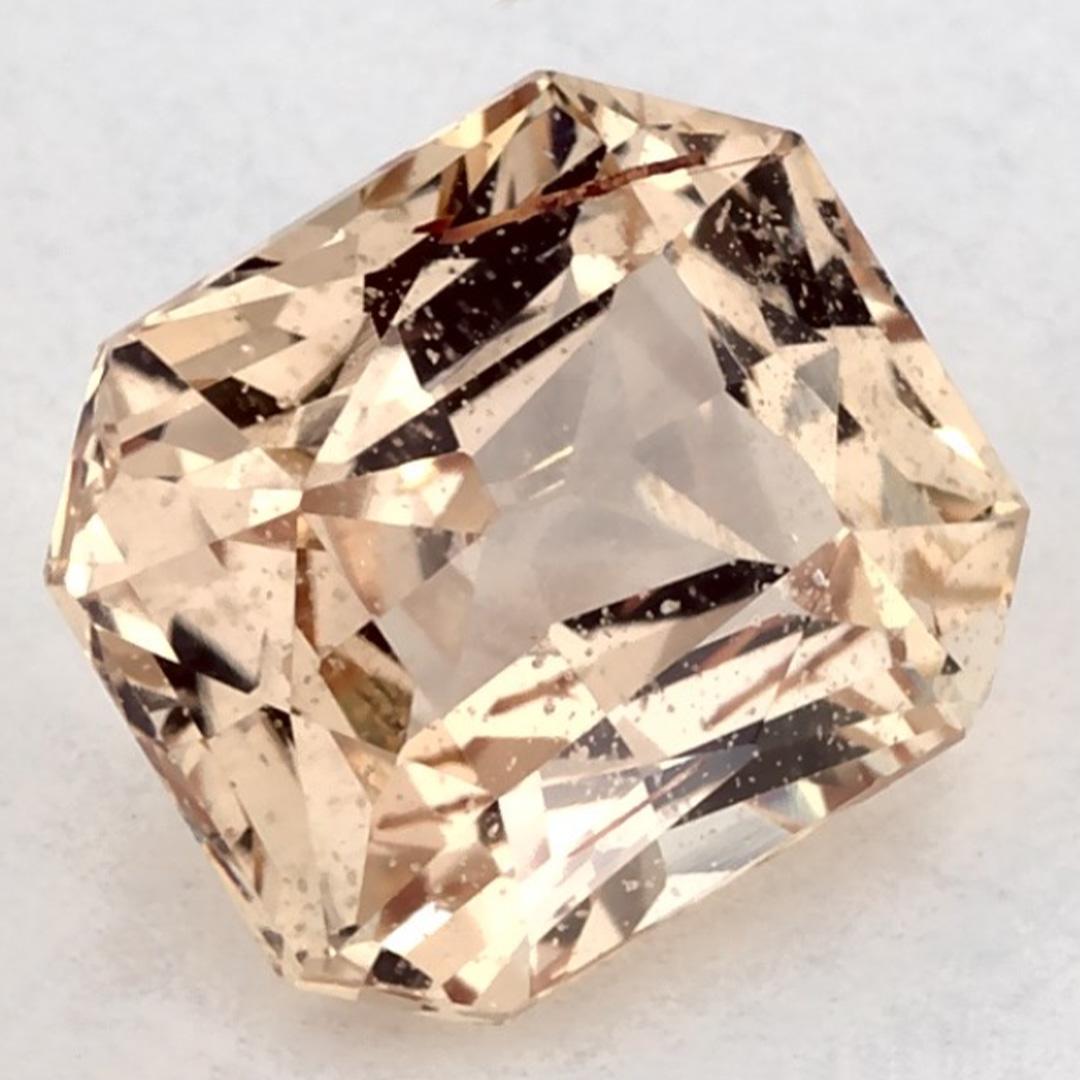Una pietra natale di settembre molto preziosa con un delizioso colore rosa. Si ritiene che portino fortuna e fortuna alla vita.
Esplora la vivace collezione di smeraldi, rubini e zaffiri nel nostro negozio, disponibili come gemme sciolte e