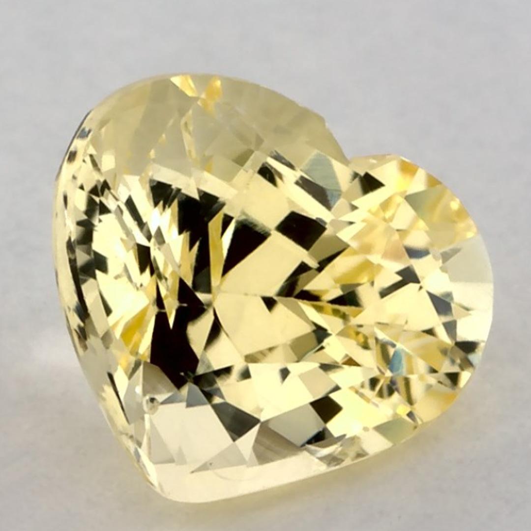 1.56 carati di Zaffiro Giallo Cuore Gemma Sciolta In condizioni Nuovo in vendita a Fort Lee, NJ