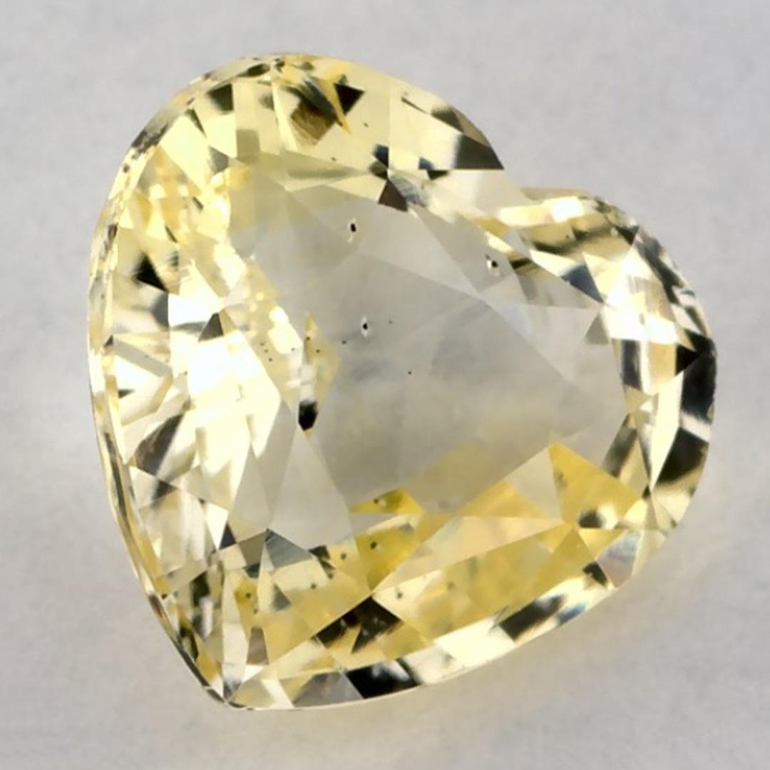 1.61 carati di Zaffiro Giallo Cuore Gemma Sciolta In condizioni Nuovo in vendita a Fort Lee, NJ