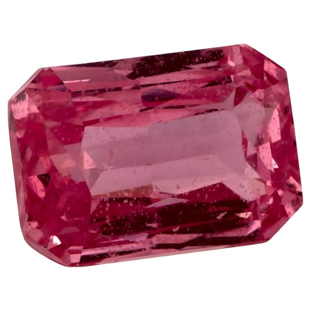 Gema suelta de zafiro rosa octogonal de 1.54 qt en venta