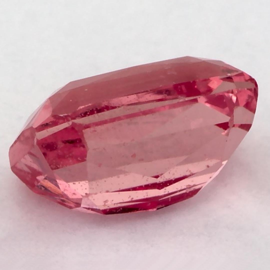 Gema suelta de zafiro rosa octogonal de 1.54 qt en Nuevo estado para la venta en Fort Lee, NJ