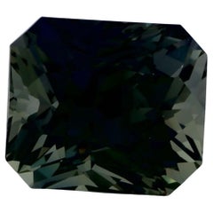 1.45 carati di zaffiro verde ottagonale sfuso