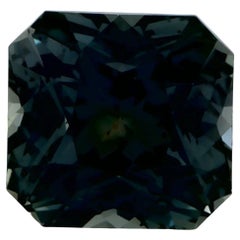 Gema suelta de zafiro verde octogonal de 1.17 qt
