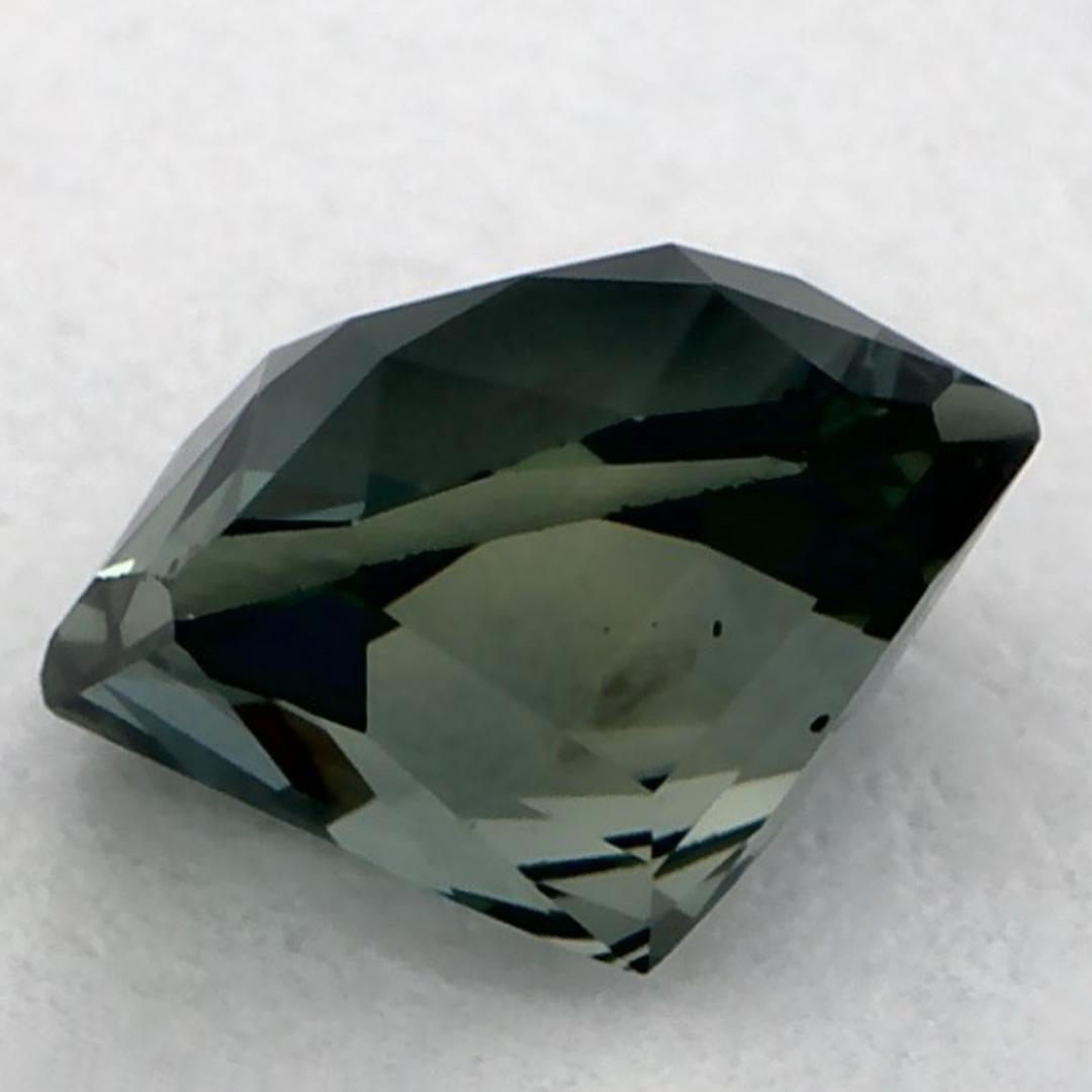 Gema suelta de zafiro verde octogonal de 1.17 qt en Nuevo estado para la venta en Fort Lee, NJ