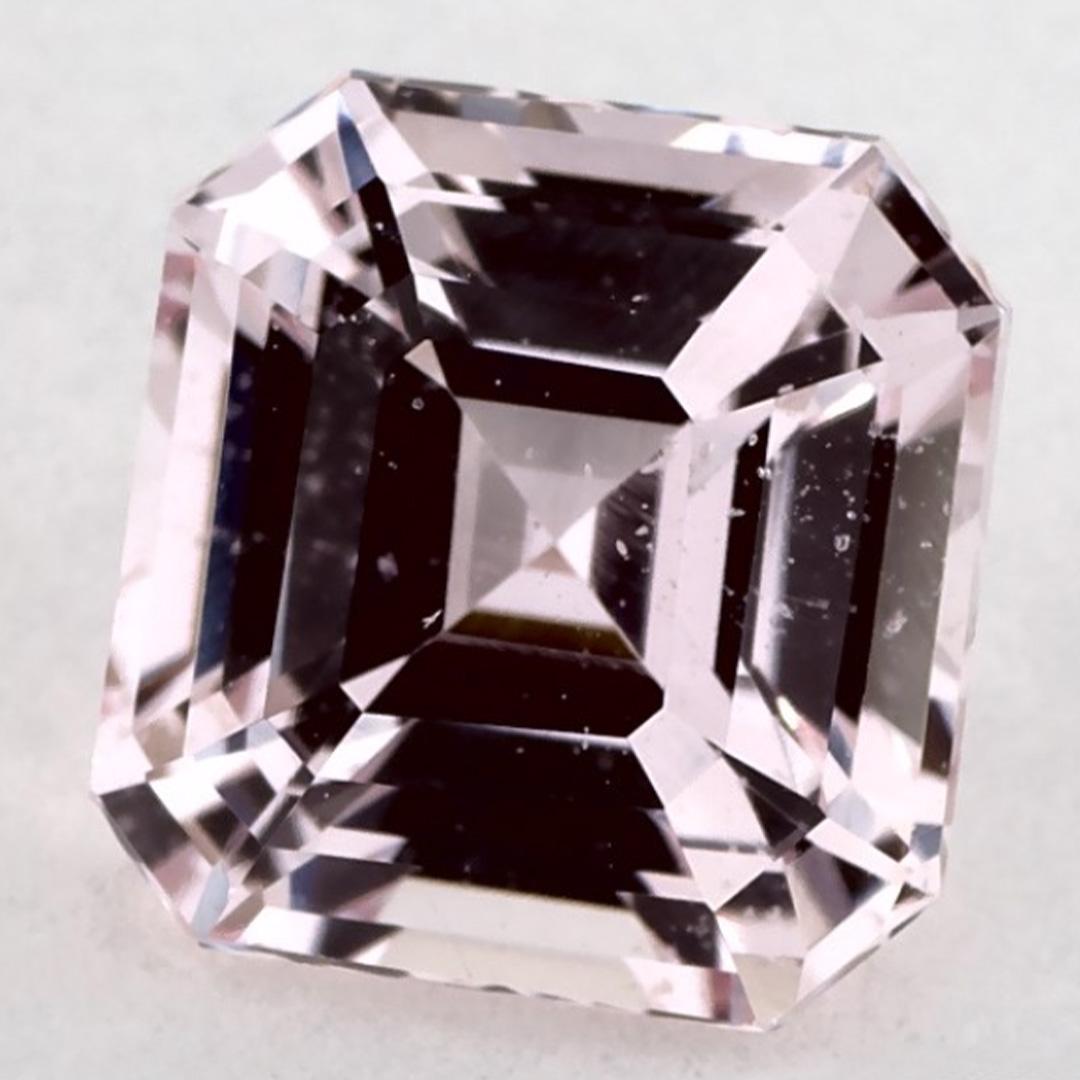 Una piedra de nacimiento de septiembre muy preciosa con un delicioso color rosa. Se cree que traen buena suerte y fortuna a la vida.

Explora la vibrante colección de esmeraldas, rubíes y zafiros de nuestra tienda, disponibles como gemas sueltas y