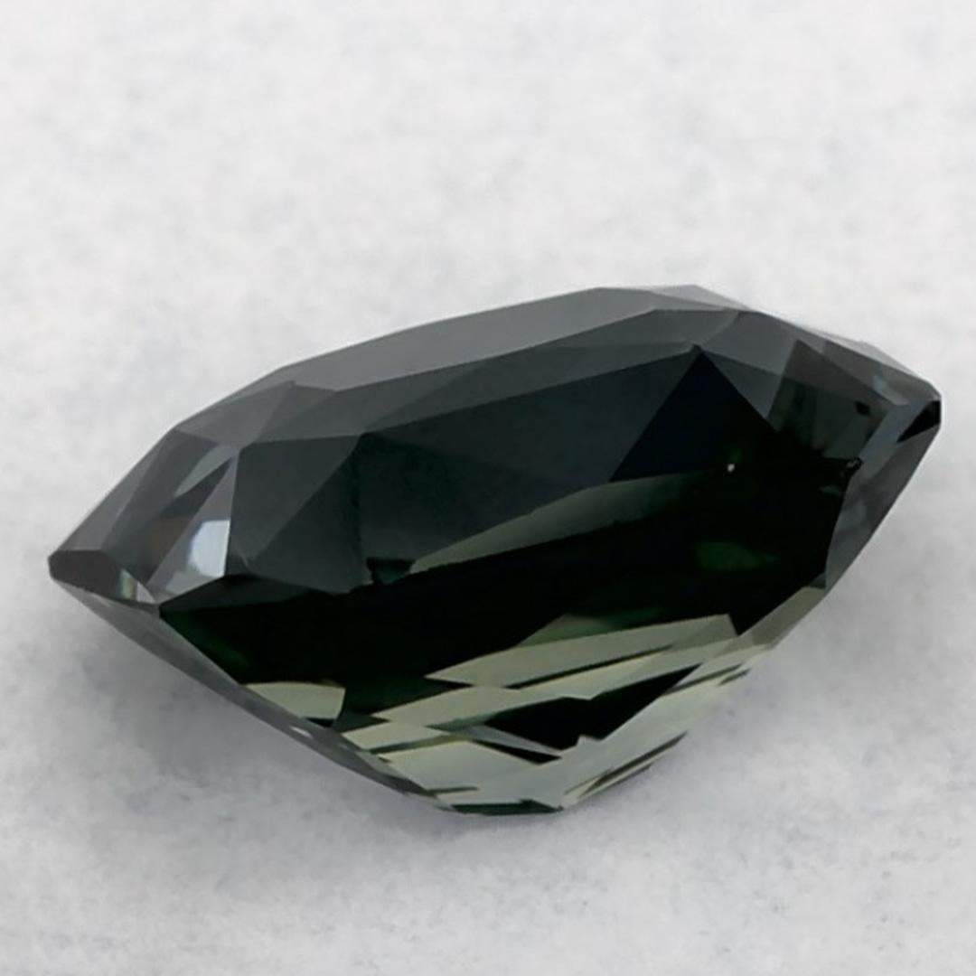 Gema suelta de zafiro verde octogonal de 1.25 qt en Nuevo estado para la venta en Fort Lee, NJ