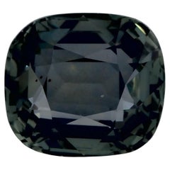 1.89 Ct Zaffiro Verde Cuscino Gemma Sfusa