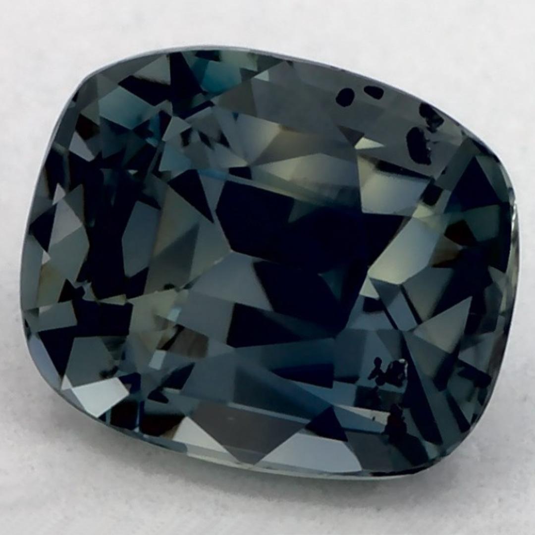 Taglio cuscino 1.03 Ct Zaffiro Verde Cuscino Gemma Sfusa in vendita