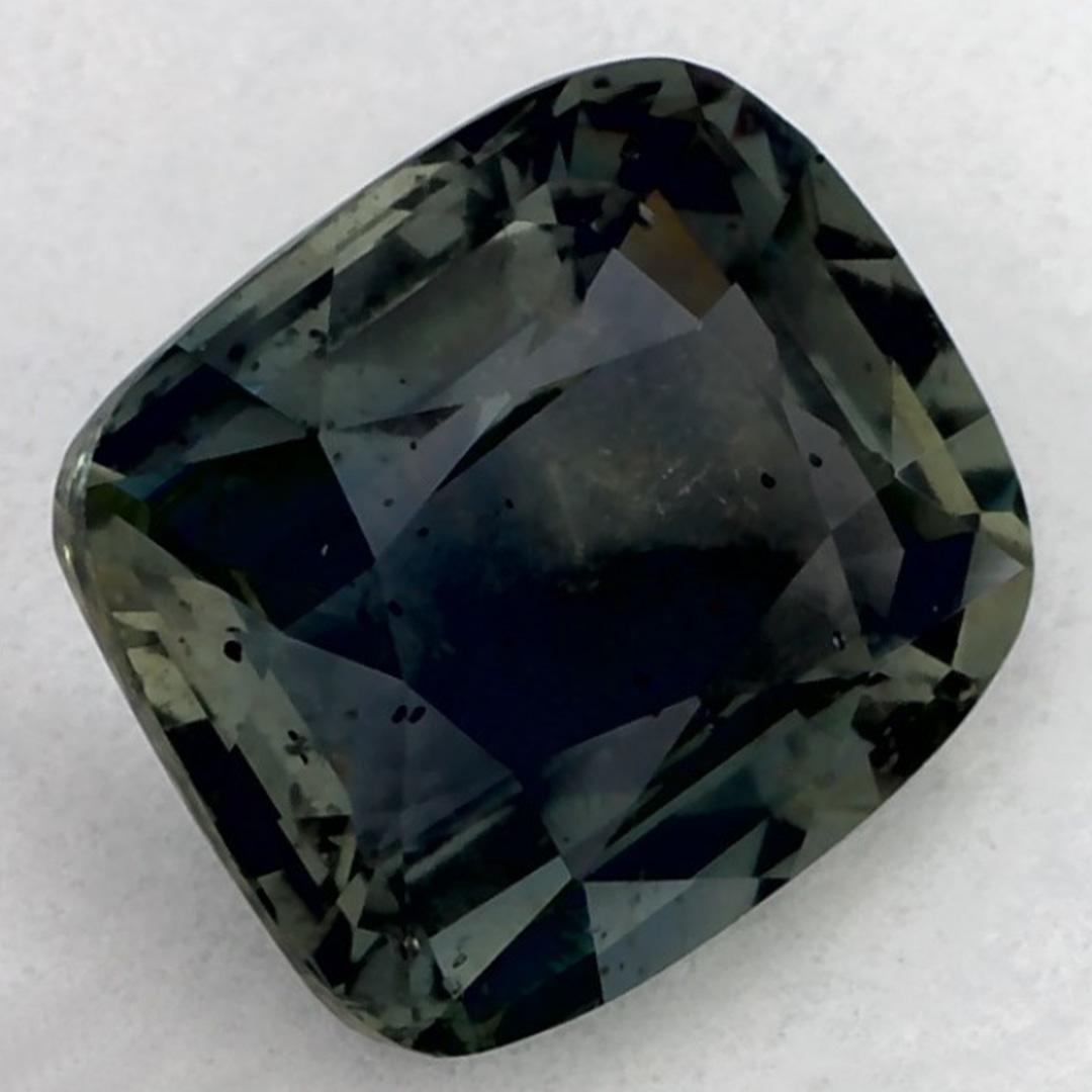 Una pietra natale di settembre molto preziosa con un delizioso colore verde. Si ritiene che portino fortuna e fortuna alla vita.

Esplora la vivace collezione di smeraldi, rubini e zaffiri nel nostro negozio, disponibili come gemme sciolte e
