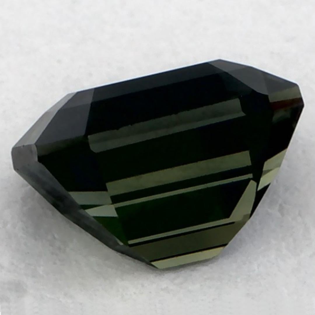Gema suelta de zafiro verde octogonal de 1.03 qt en Nuevo estado para la venta en Fort Lee, NJ