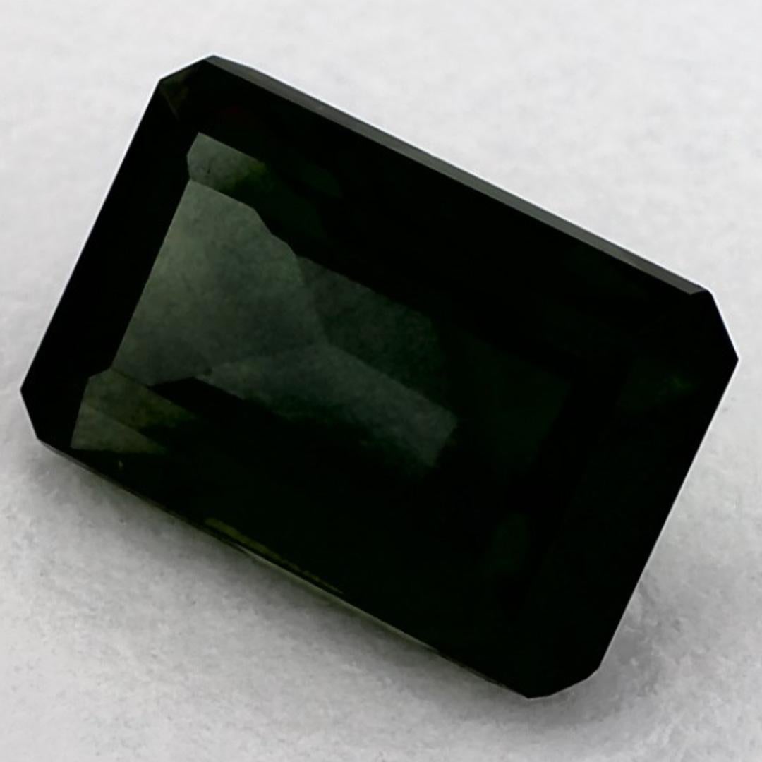 Gema suelta de zafiro verde octogonal de 3.11 qt Corte octogonal en venta