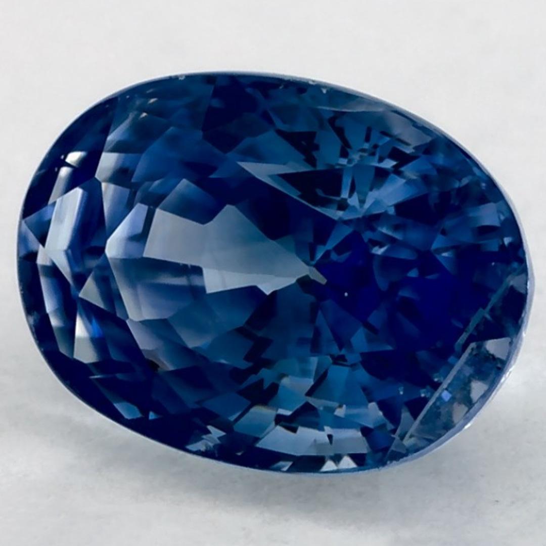 Taglio ovale 2.56 carati di zaffiro blu ovale sfuso in vendita