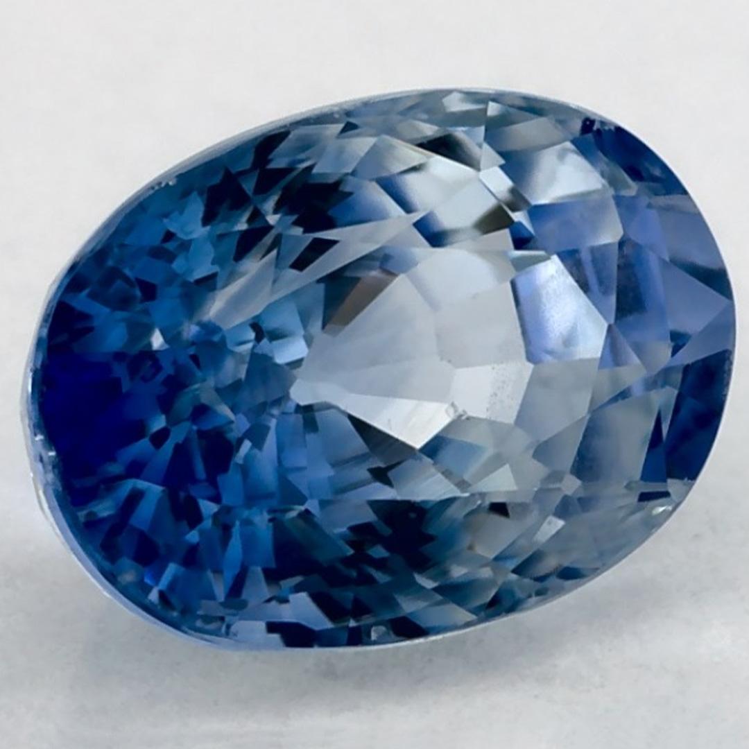 Una pietra natale di settembre molto preziosa con un delizioso colore blu. Si ritiene che portino fortuna e fortuna alla vita.

Esplora la vivace collezione di smeraldi, rubini e zaffiri nel nostro negozio, disponibili come gemme sciolte e
